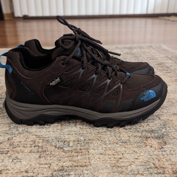 The North Face women's 8  storm 3 hydro seal waterproof vibram hiking shoes - Picture 2 of 11